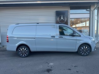 Transportbil - Skåp Mercedes-Benz Vito 12 av 23