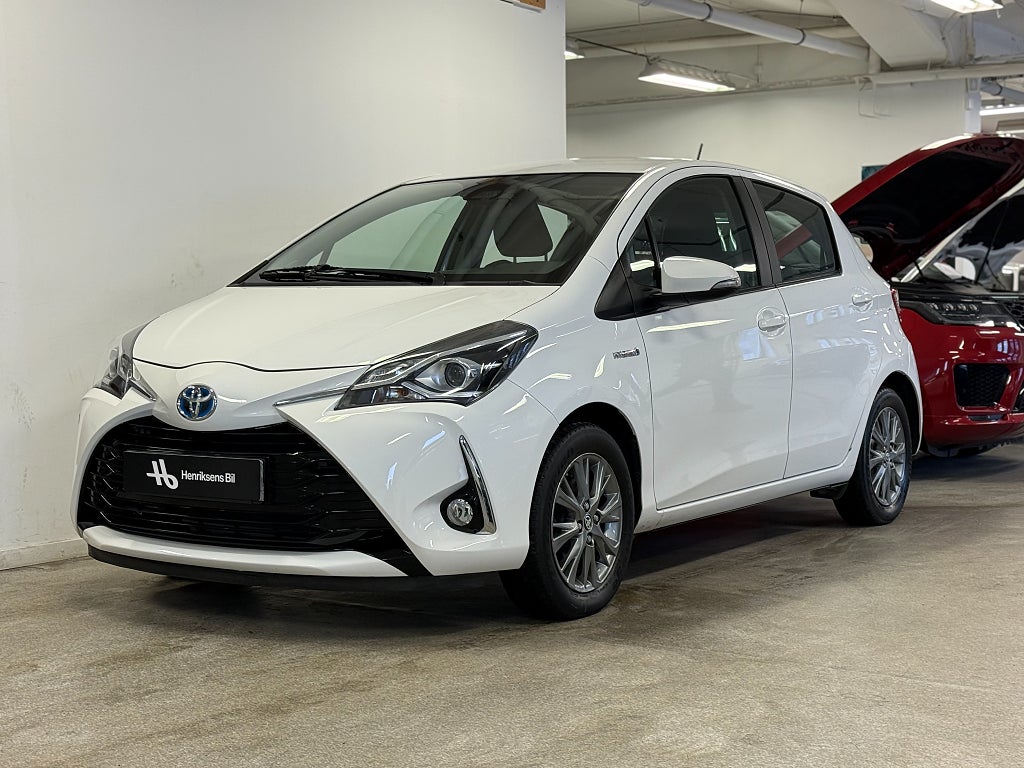 Toyota Yaris Hybrid e-CVT Active Euro 6