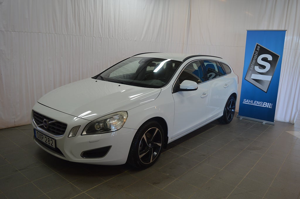 Volvo V60 T3 Momentum Euro 5
