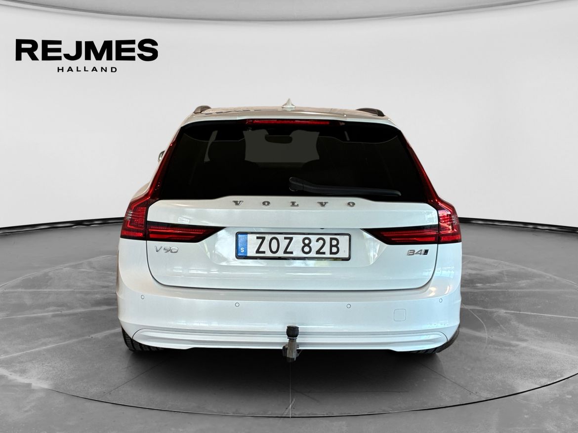Volvo V90 B4 AWD Diesel Mom Adv Edt 2022, bild 7/43