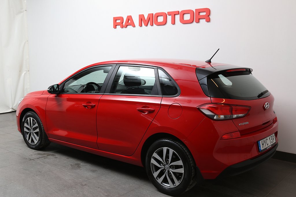 Hyundai i30 1,4 T-GDi 140hk Comfort 5D Kamera Motorv 2018