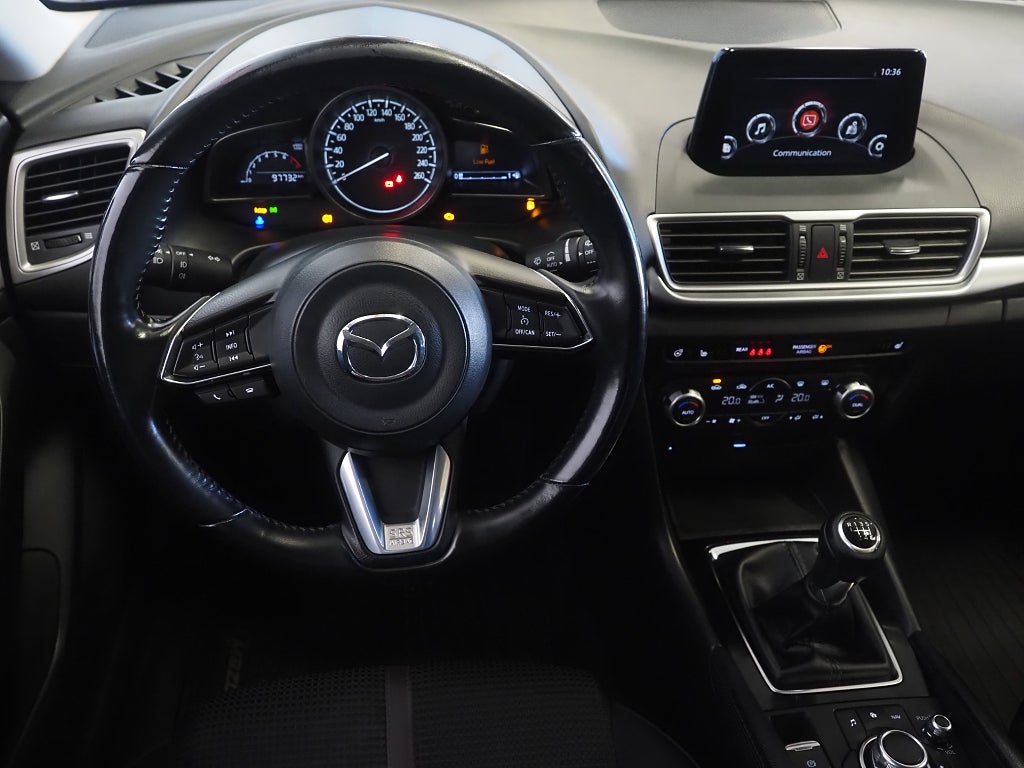 Mazda 3 Sport 2.0 SKYACTIV-G 120hk Vision Motorvärmare Navi 2018