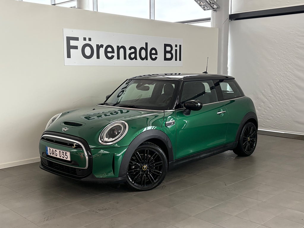 MINI Cooper SE Carplay PDC Bak Nav 