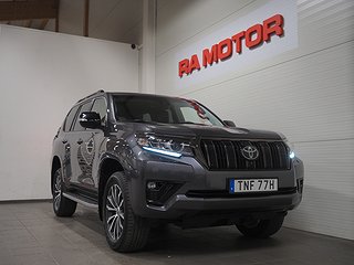 SUV Toyota Land Cruiser 1 av 27