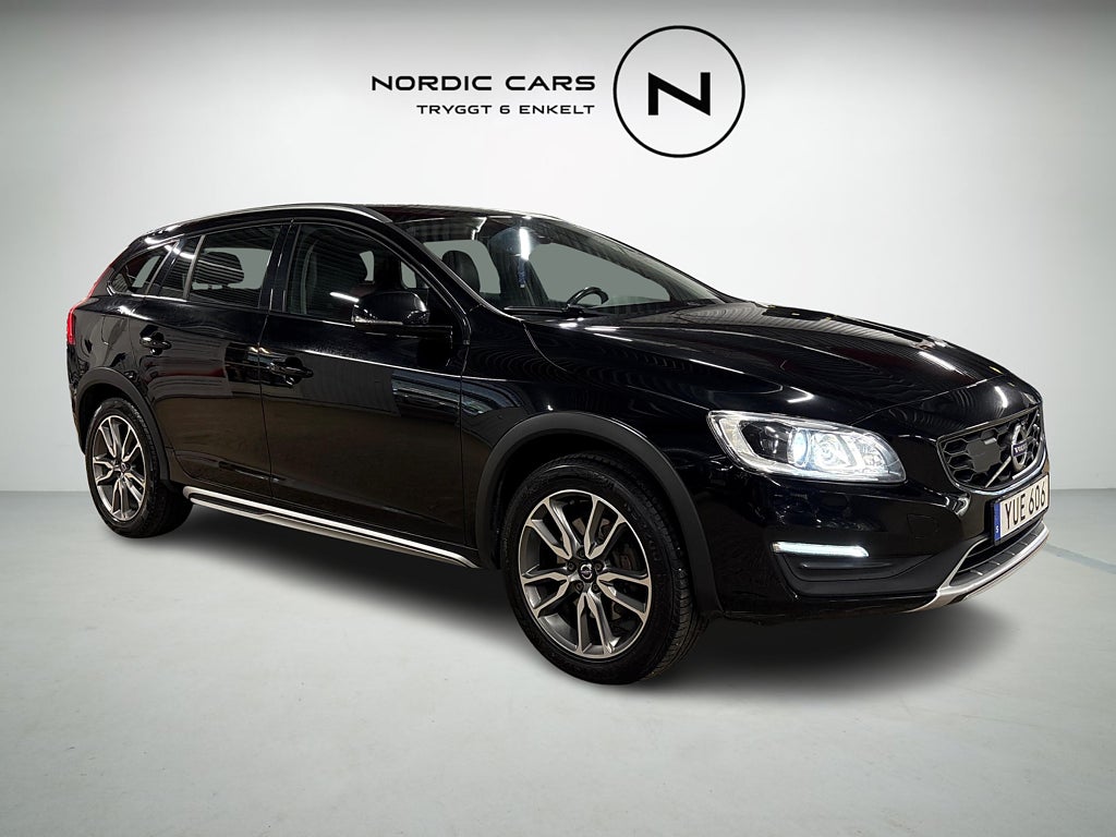 Volvo V60 Cross Country D3 Geartronic Classic Summum 150 HK Drag PDC Skinn