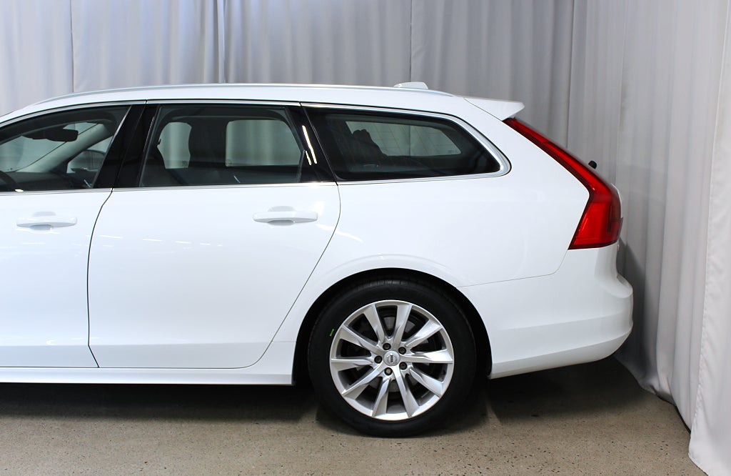 Volvo V90 T8 Twin Engine AWD 392HK, Teknik paket, Värmare, Navi