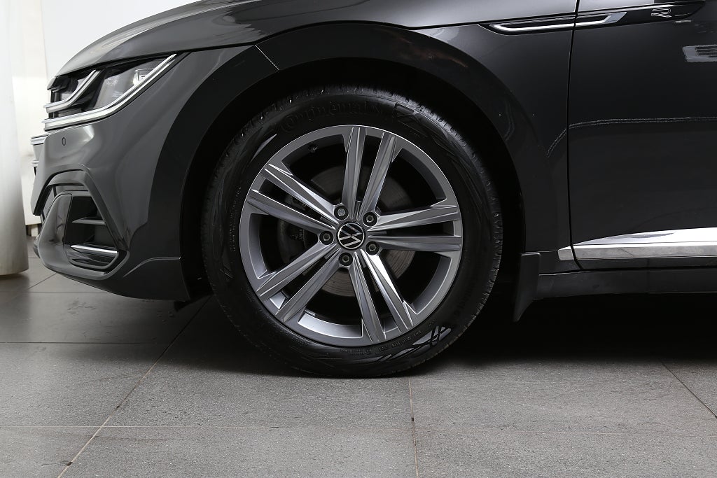 Volkswagen Arteon eHybrid Shooting Brake 218hk R-Line Värmare Drag 2022