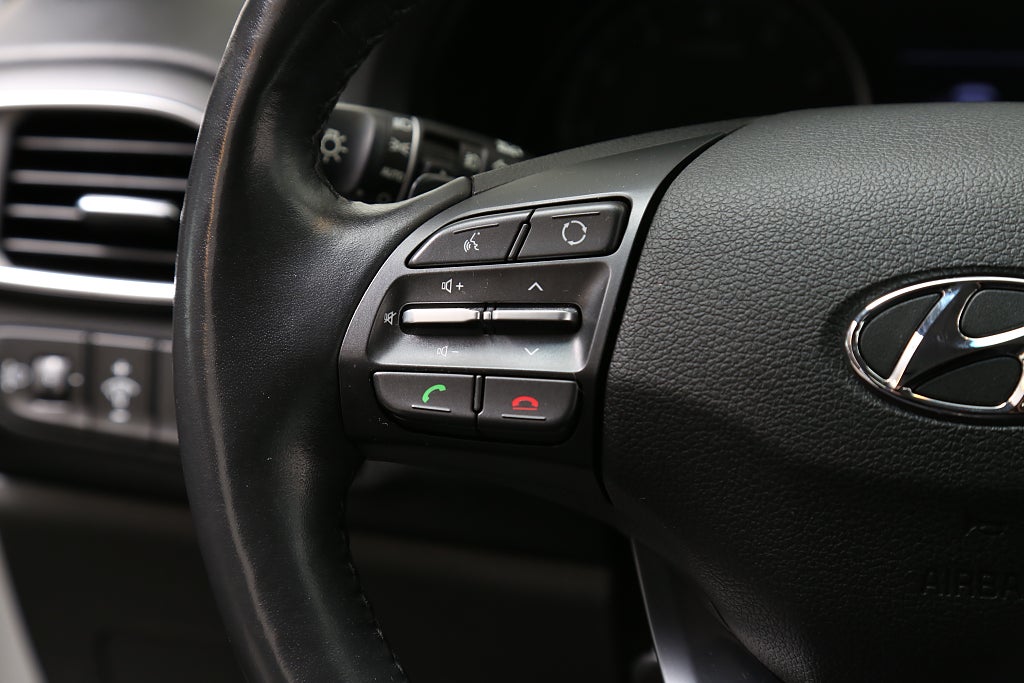 Hyundai i30 1,4 T-GDi 140hk Trend Kombi Aut Kamera Keyless Drag 2020