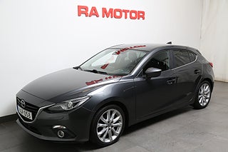 Halvkombi Mazda 3 1 av 27