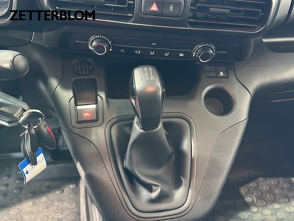 Transportbil - Skåp Citroën berlingo 14 av 16