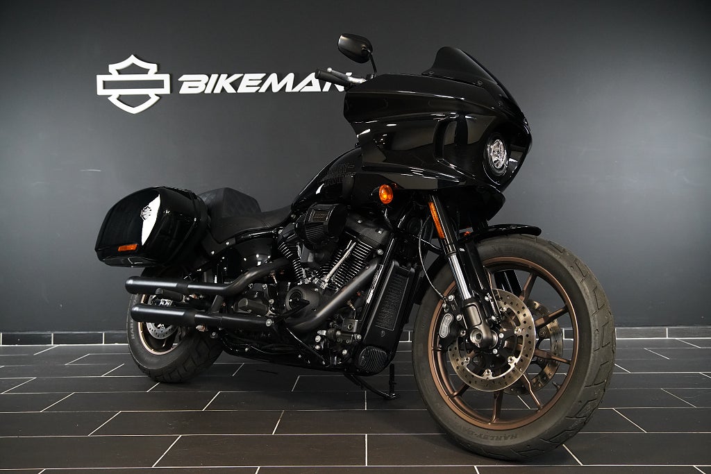 Harley-Davidson FXLRST Low Rider ST Cobra Slip-On