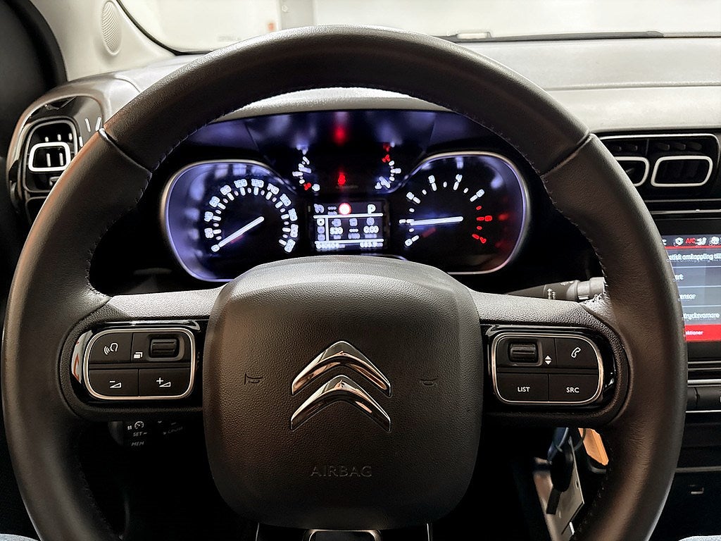 Bild på Citroën C3 Aircross Shine 1.2 PT 130hk Aut - CARPLAY