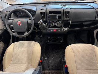 Husbil-halvintegrerad Ci MAGIS 86 P 130HK 3 av 14