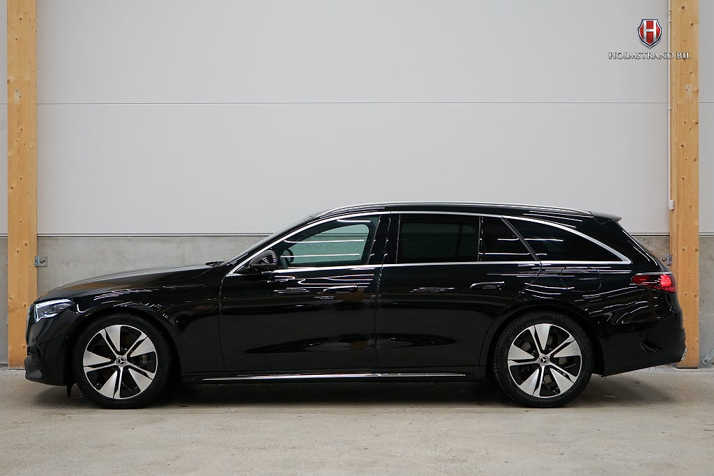 Mercedes-Benz E 300 de 4MATIC T AMG Line SE SPEC Drag Passagerardispla