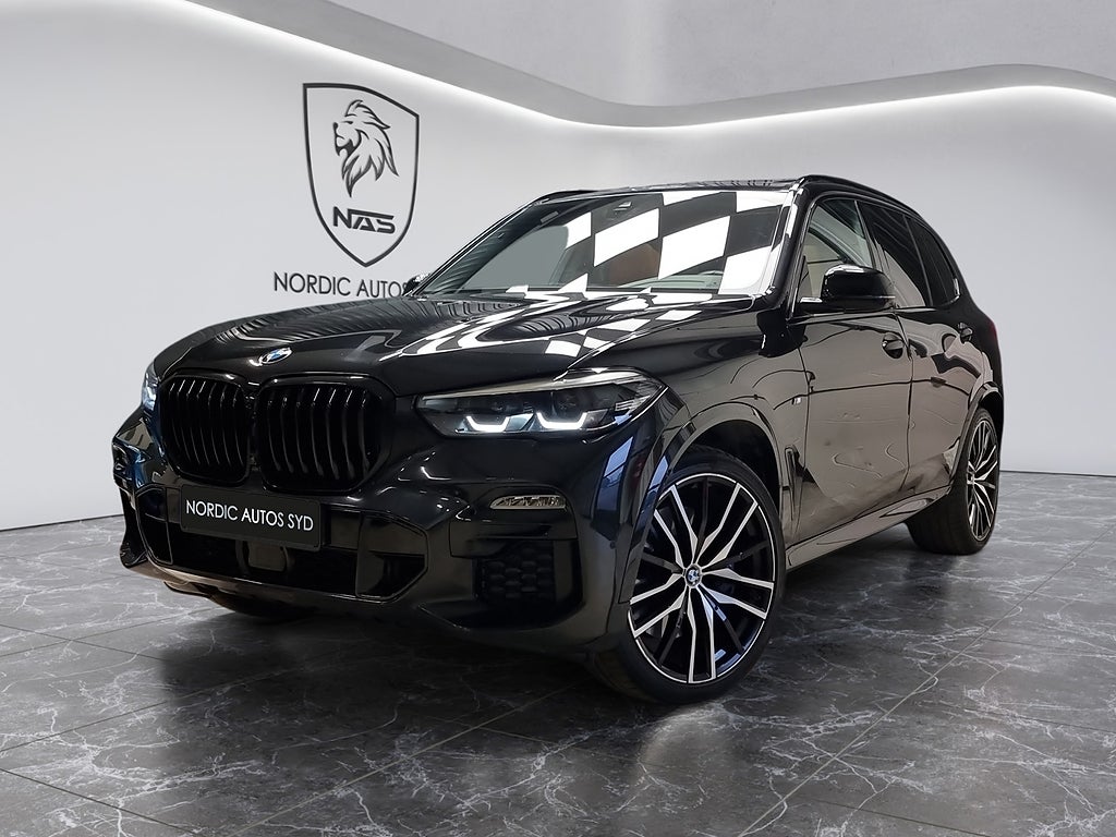 BMW X5 xDrive30d / Steptronic / M Sport / Pano / Luftfjädring 