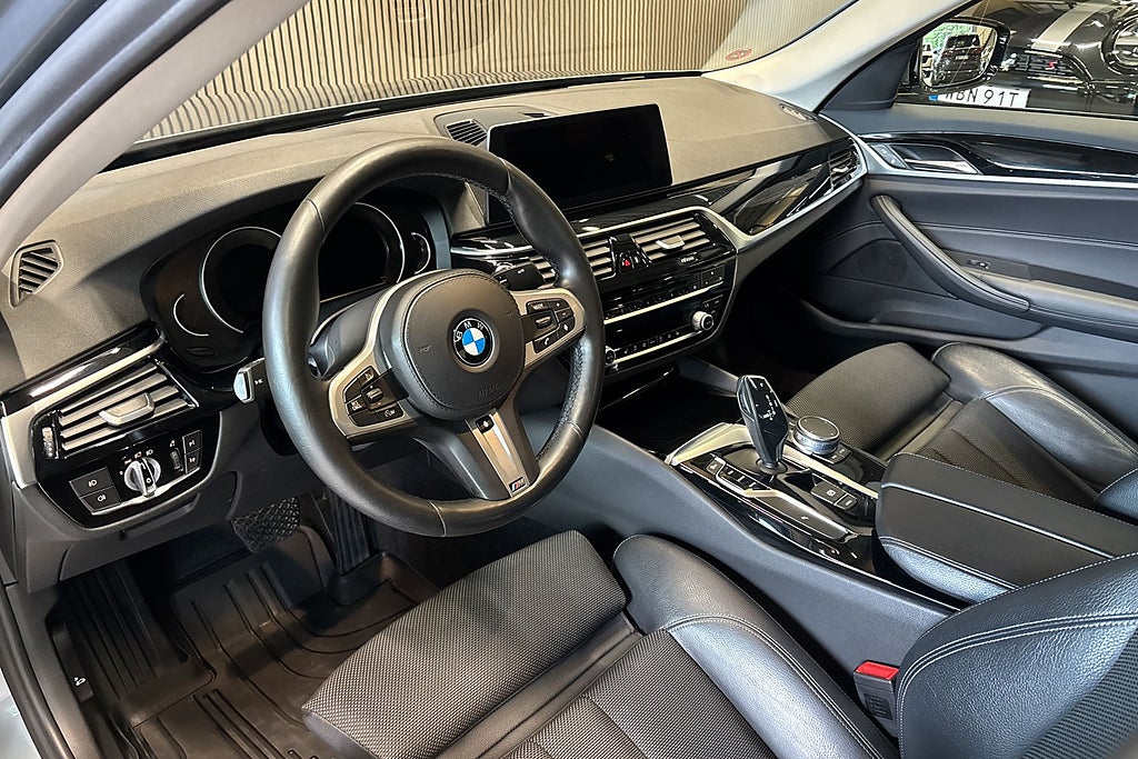 BMW 520d Sedan Steptronic Sport line