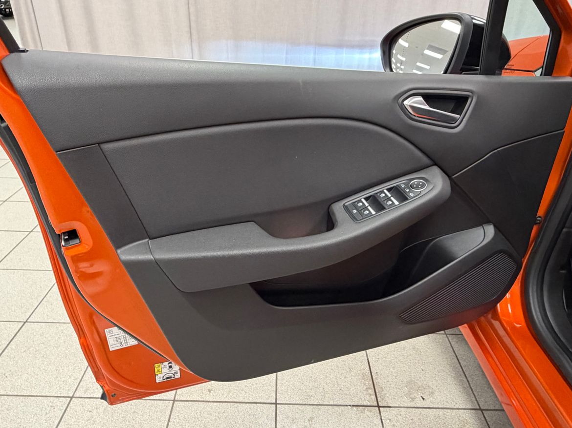 Renault Clio TCe 100 Intens II 5-d 2020, bild 7/10