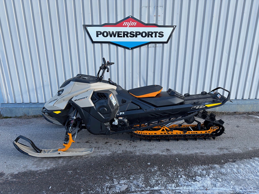 Ski-Doo Summit Edge 146" 850 E-tec  