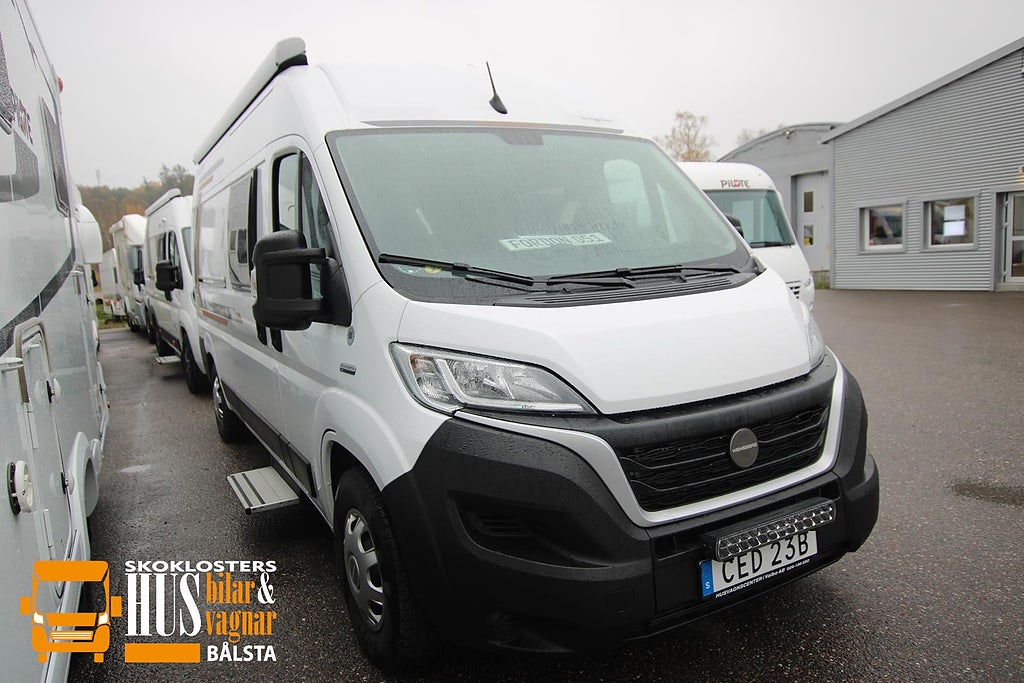 Weinsberg Carabus 600 ME 6m med Långbäddar Dieselvärmare 