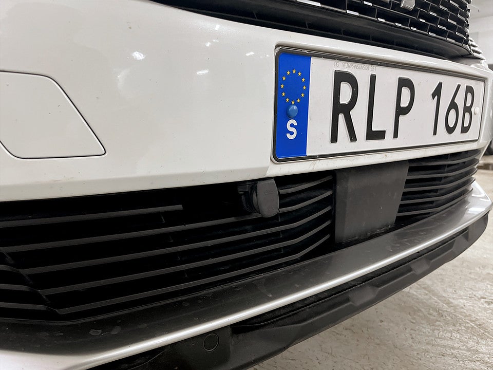 Bild på Peugeot 5008 Active 1.2 PT Aut 7-SITS B-KAMERA 130hk