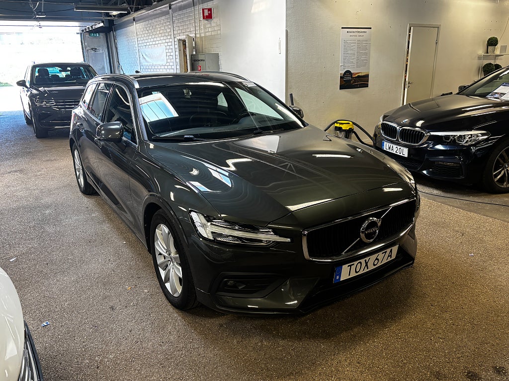 Volvo V60 D4 AWD Geartronic Momentum Advanced Euro 6