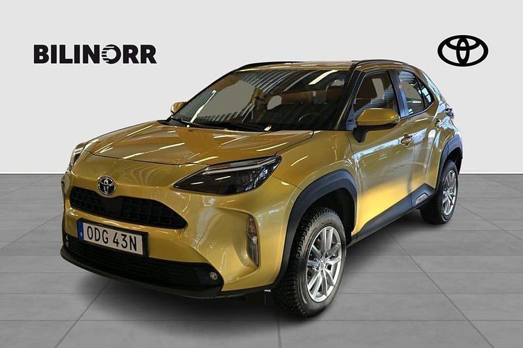 Toyota Yaris Cross 1,5 HYBRID ACTIVE AWD-I TAKRELING