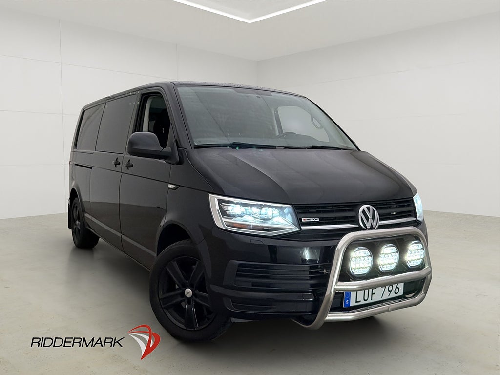 Volkswagen Transporter Dubbelhytt L2 4M Värmare Drag CARPLAY