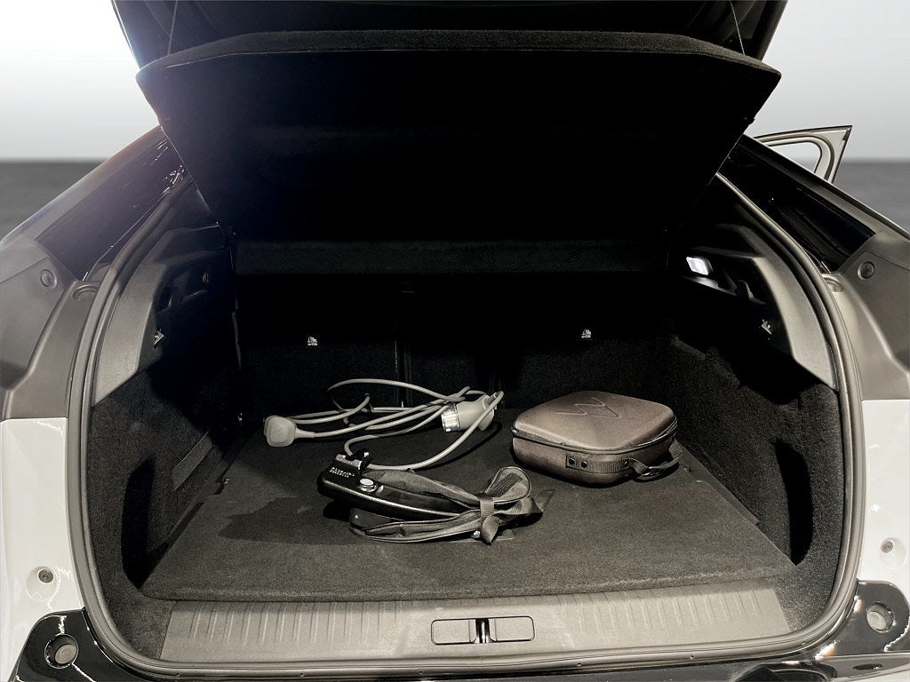 Bild på Peugeot E-3008 GT Ultimate 214hk Aut - B-KAMERA, CARPLAY,NAV