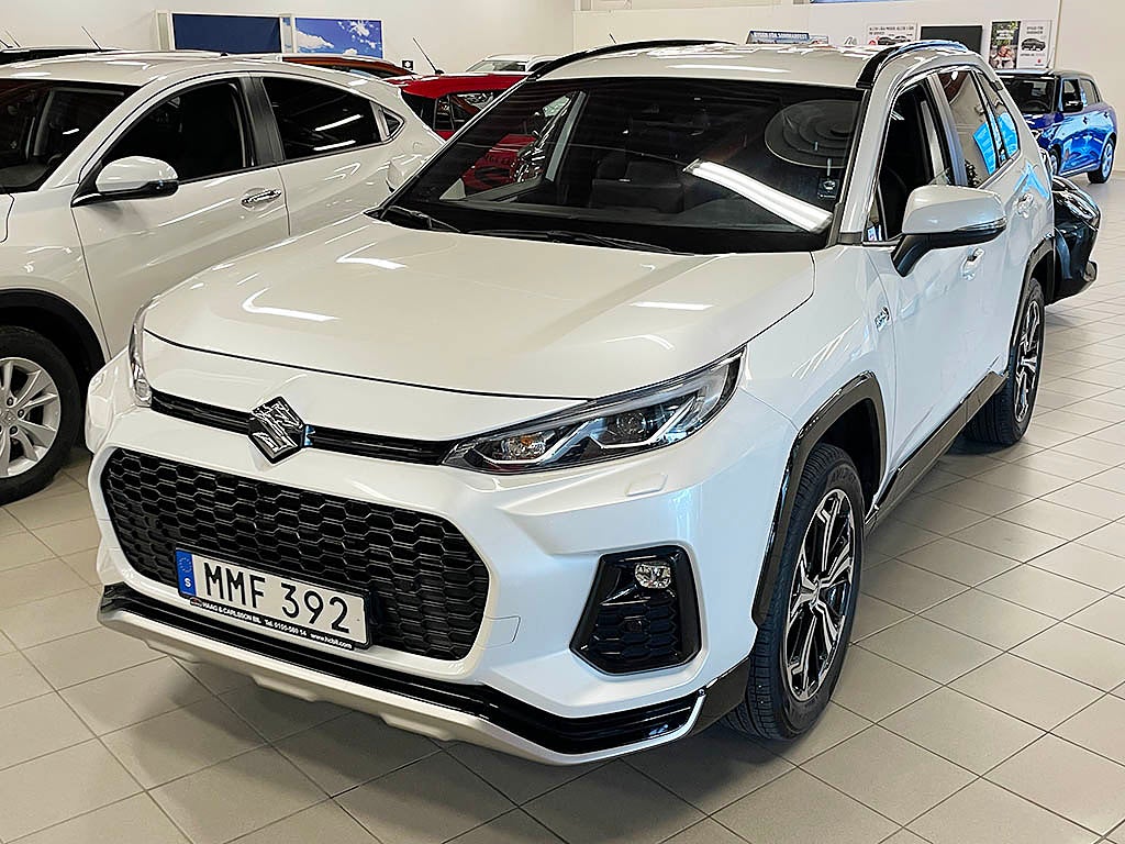 Suzuki Across 2.5L Laddhybrid Inclusive 306 hk 4x4 E-CVT