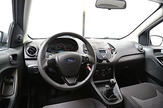 Halvkombi Ford Ka 10 av 21
