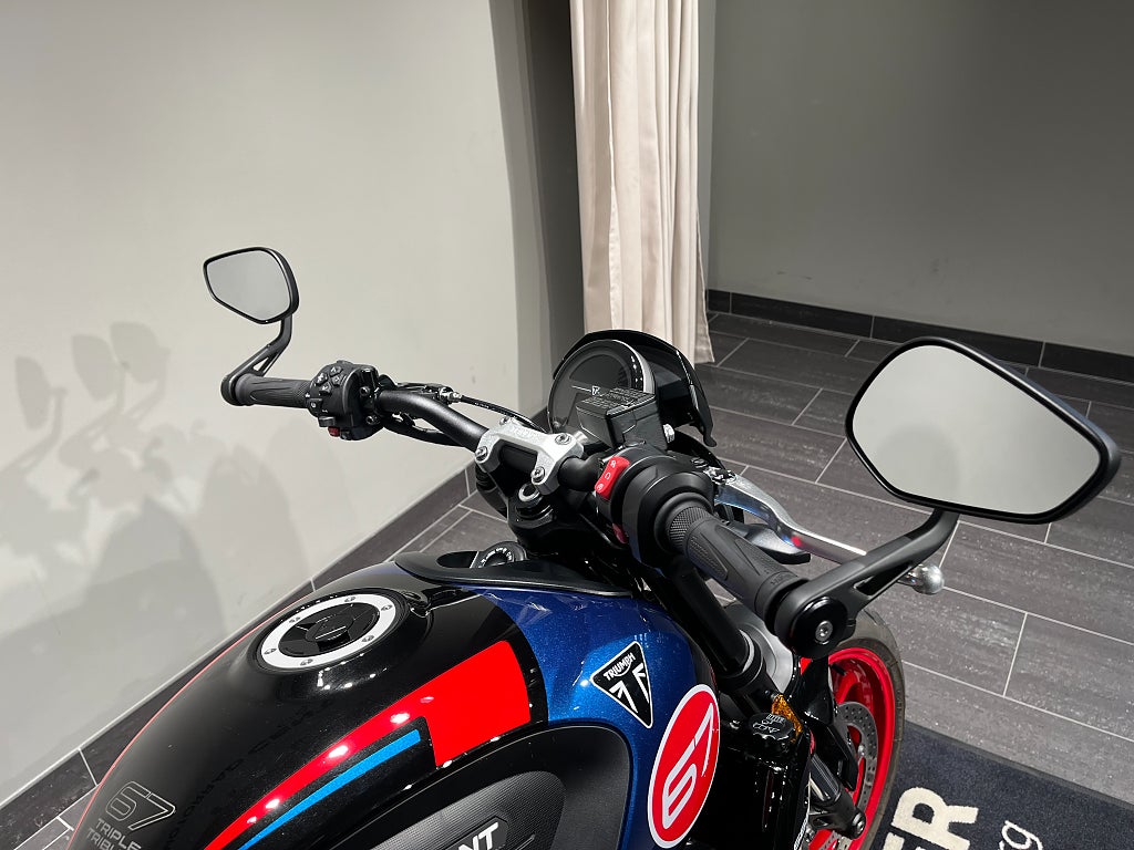 Triumph 660 Trident Triple / 3,45% / 96Mil