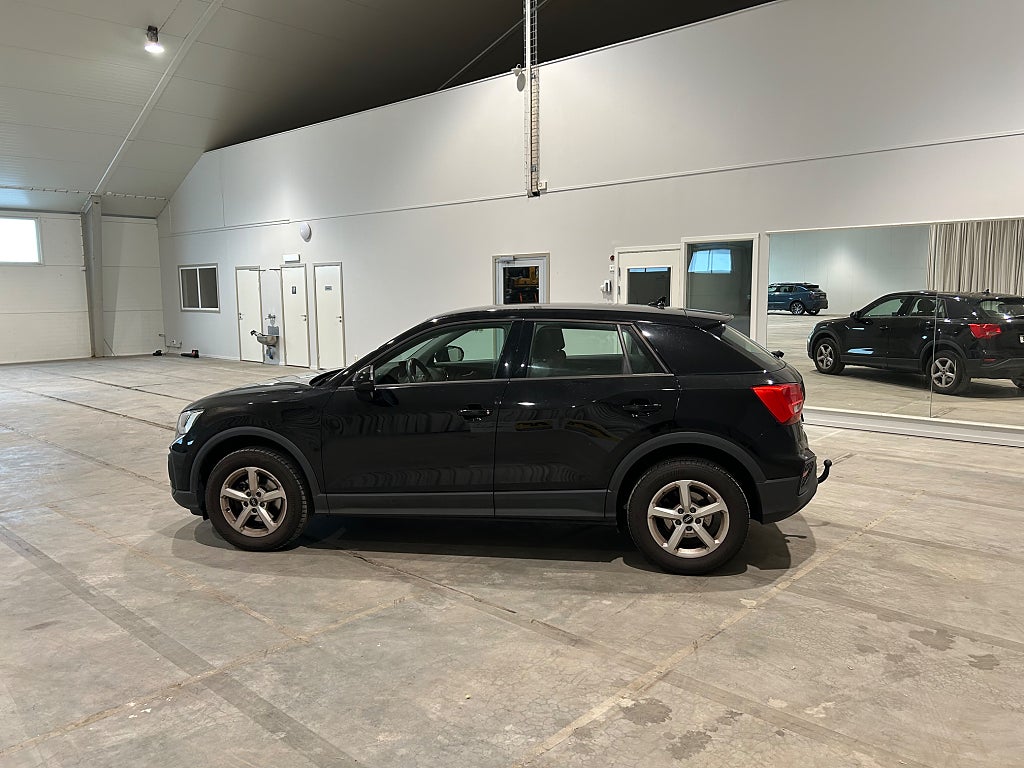 Audi Q2 35 TFSI S Tronic Proline, Dragkrok