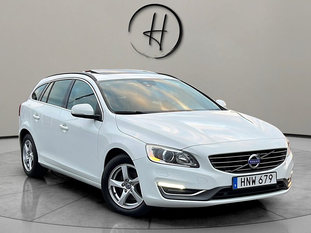 Volvo V60 D4 Momentum Dragkrok Panoramatak *SE-UTR