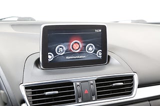 Halvkombi Mazda 3 23 av 30