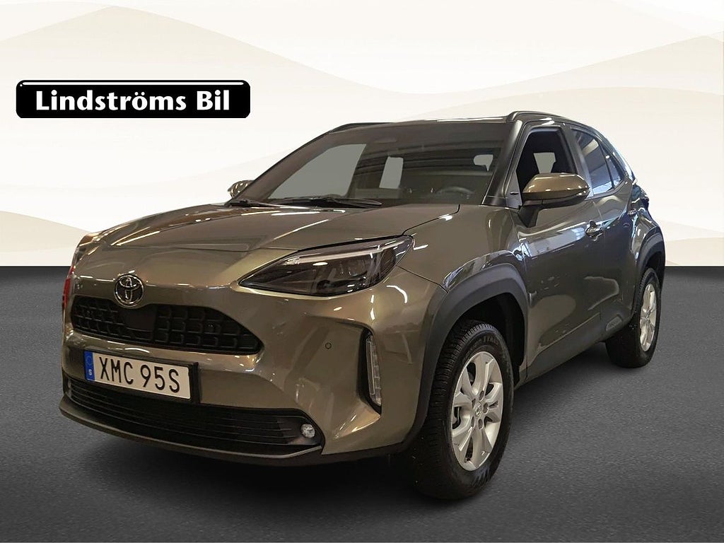Toyota Yaris Cross Hybrid 115 AWD-i Active Plus 1.5 SÄKERHETSP 116hk V-Hjul M