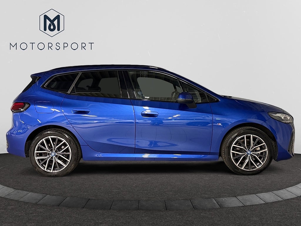 BMW 225e xDrive Active Tourer Steptronic Euro 6 bild 10