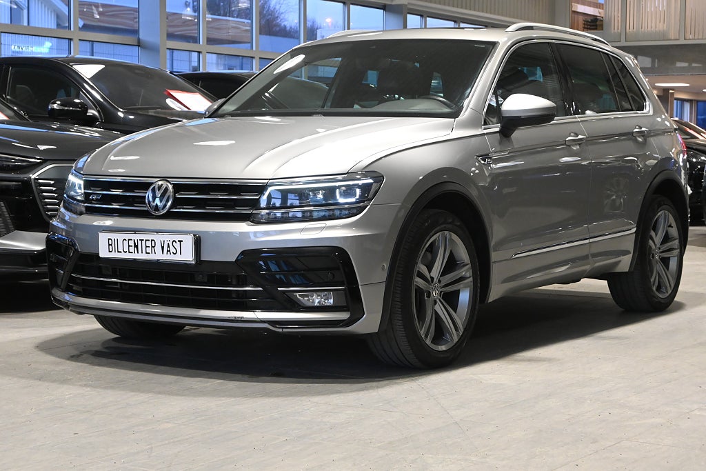 Volkswagen Tiguan TDI 240hk 4M GTS Pano Läder Cockpit Värmare 