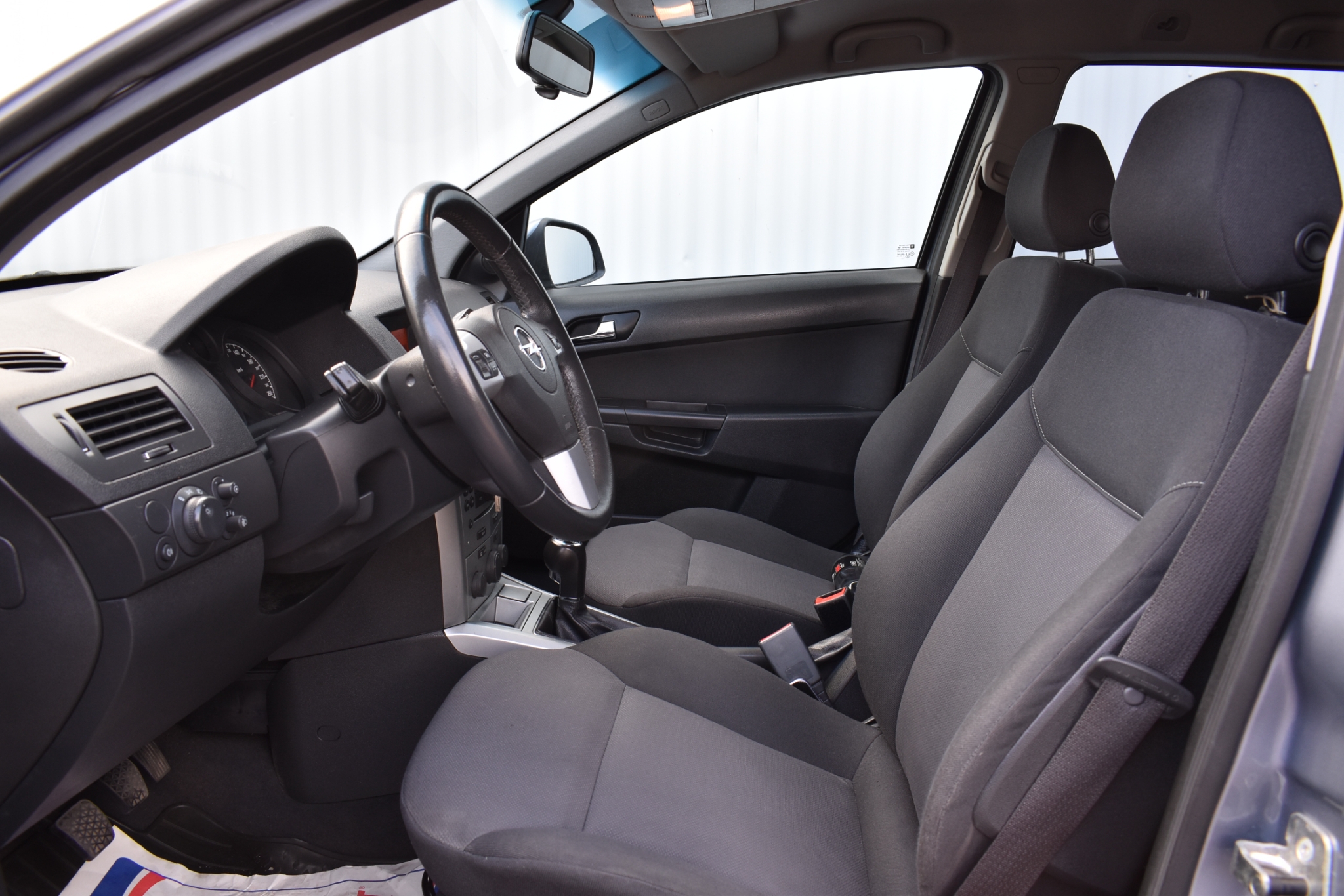 Opel Astra Caravan 1.6 115hk 2011, bild 7/44