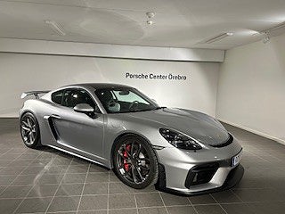 Porsche 718 Cayman GT4 