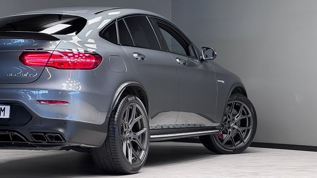 Mercedes-Benz GLC63 2019 - miniatyr 24