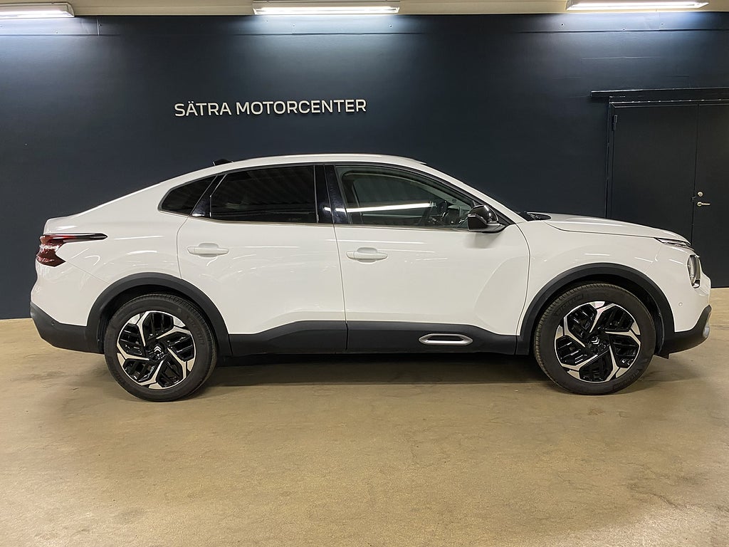 Bild på Citroën C4 X SHINE 1.2 PureTech 130hk AUT Back/Nav