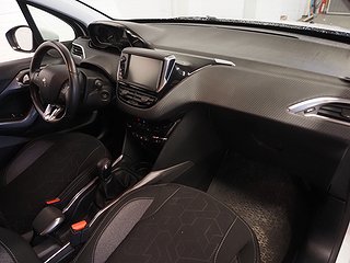 Kombi Peugeot 2008 9 av 20