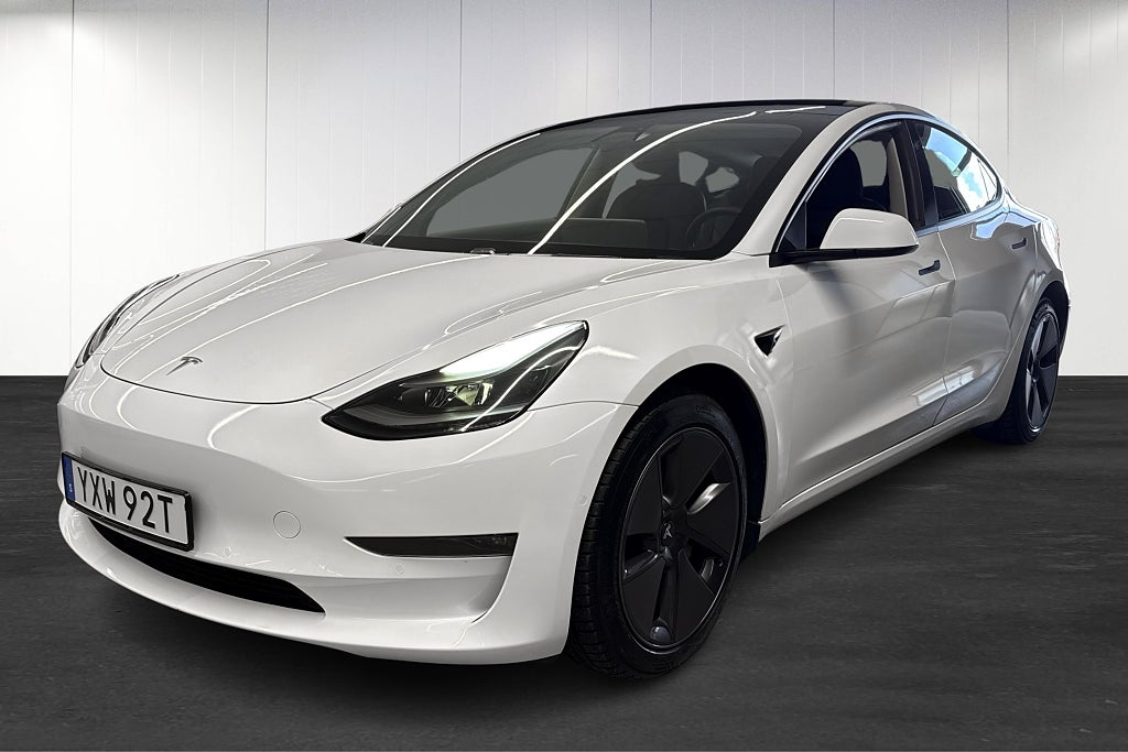 Tesla Model 3 Long Range AWD