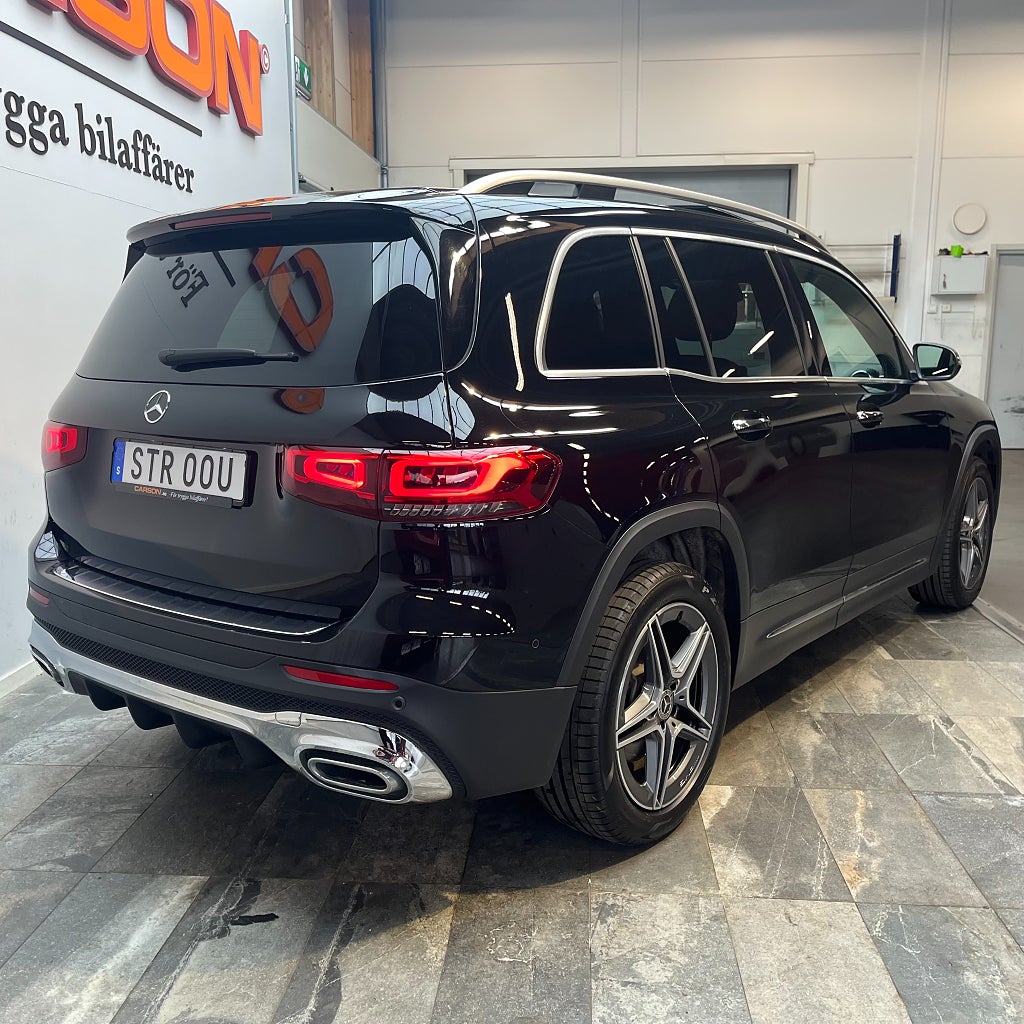 Mercedes-Benz GLB 200 d AMG Line Pano Navi Backkamera Widescreen 7-Sits
