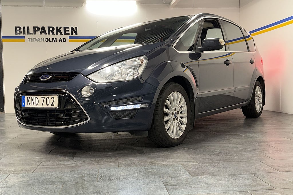 Ford S-Max 2.0 TDCi Powershift, Drag, panorama, P-sensorer ,Finans