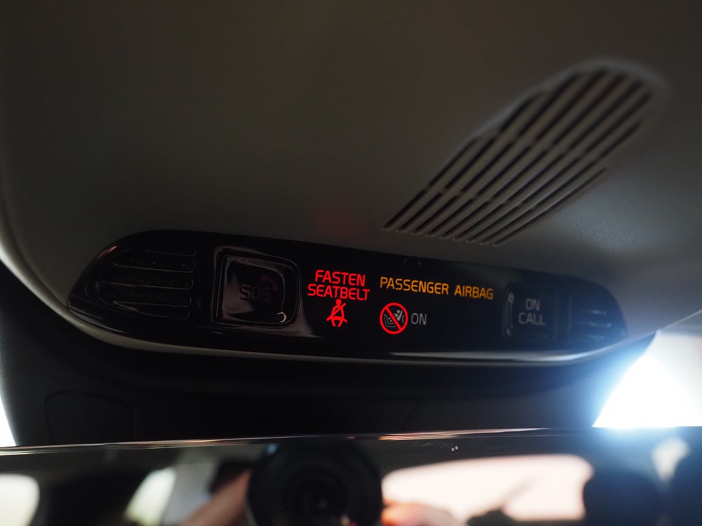 Volvo V60 D3 Geartronic Momentum | Drag | B-Kamera | D-Värmare | 2019
