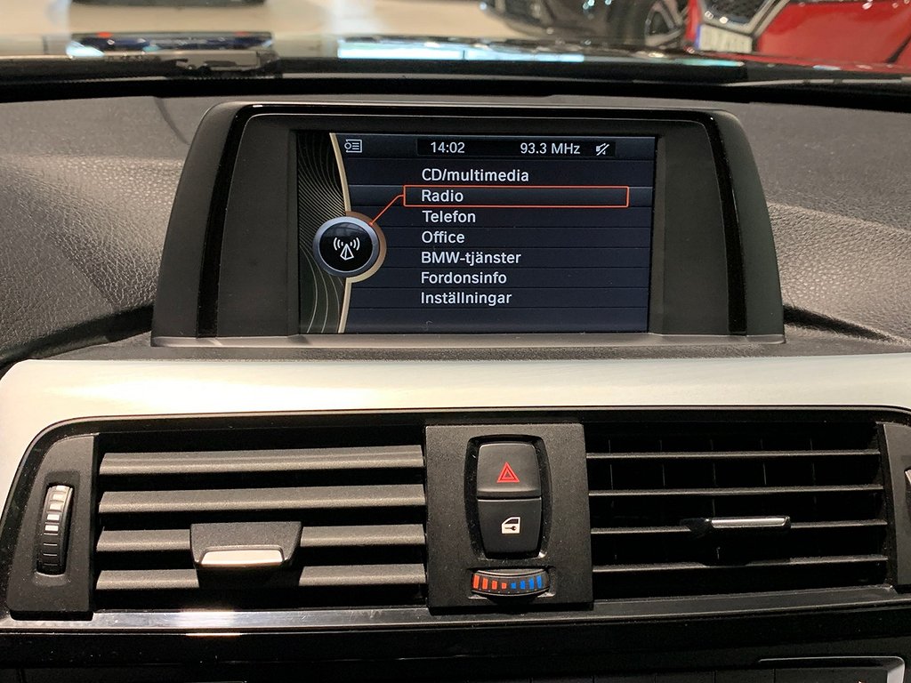 BMW 320 d xDrive | El-dragkrok | 19" BMW sommar | Elbaklucka 2014