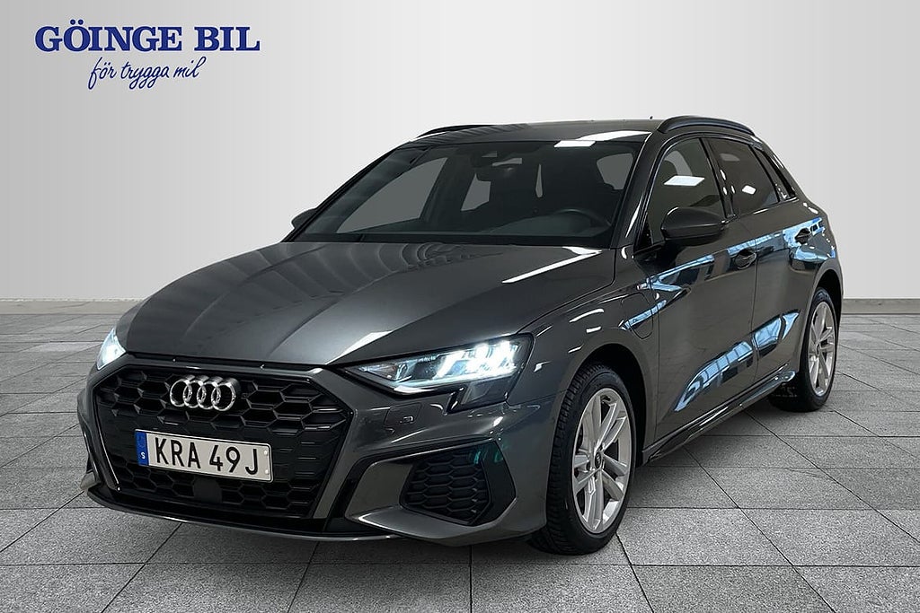 Audi A3 Sportback 45 TFSI e S-Tronic S-line/ Black app./ Plug-in/ Adap. 