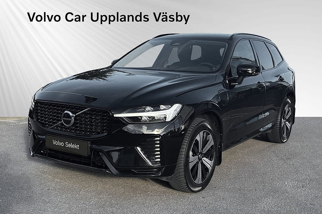 Volvo XC60 Recharge T6 Plus Dark Edition.