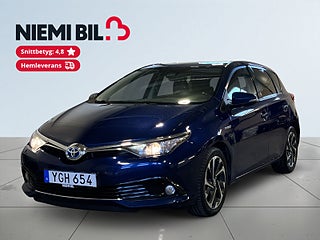Toyota Auris Hybrid e-CVT Active Plus Kamera Navi Skinn S&V-hjul – bild 1